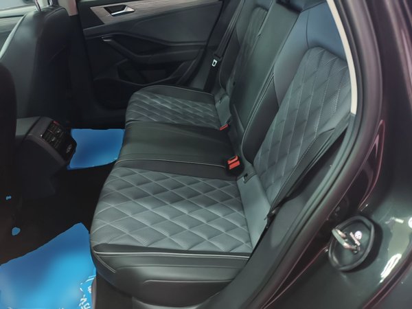 Volkswagen Sagitar 2023, 56600 км, за 14822 USD - фото 20