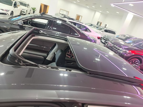 Volkswagen Sagitar 2023, 56600 км, за 14822 USD - фото 11