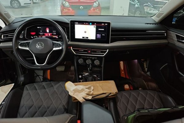 Volkswagen Sagitar 2023, 30400 км, за 15220 USD - фото 17