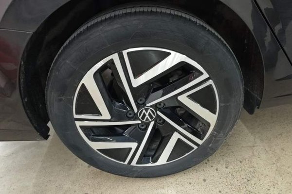 Volkswagen Sagitar 2023, 30400 км, за 15220 USD - фото 16