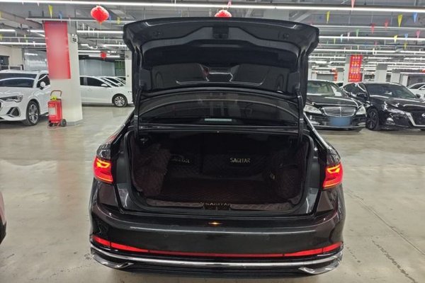 Volkswagen Sagitar 2023, 30400 км, за 15220 USD - фото 27