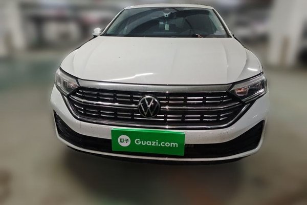 Volkswagen Sagitar 2023, 11700 км, за 16913 USD