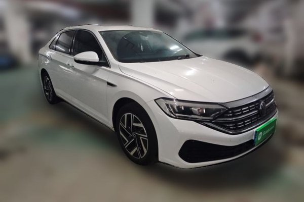 Volkswagen Sagitar 2023, 11700 км, за 16913 USD