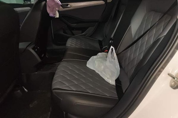 Volkswagen Sagitar 2023, 11700 км, за 16913 USD - фото 20