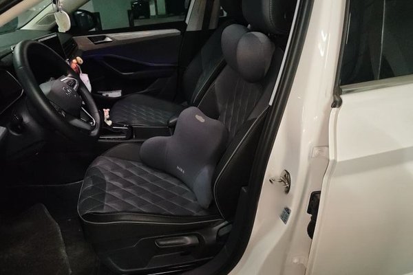 Volkswagen Sagitar 2023, 11700 км, за 16913 USD - фото 14