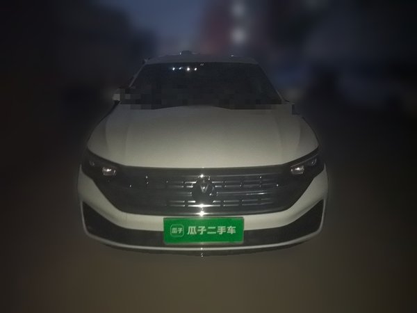 Volkswagen Sagitar 2023, 34900 км, за 13204 USD