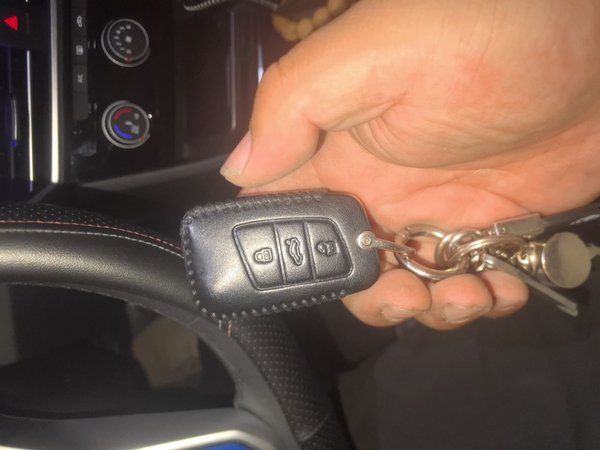 Volkswagen Sagitar 2023, 34900 км, за 13204 USD - фото 9