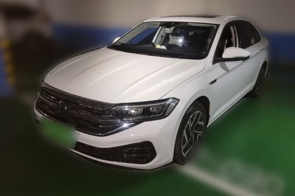 Volkswagen Sagitar · 2024 год