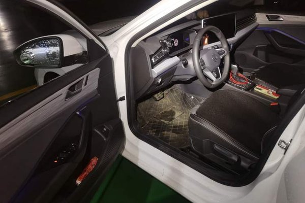 Volkswagen Sagitar 2024, 20500 км, за 15527 USD - фото 19