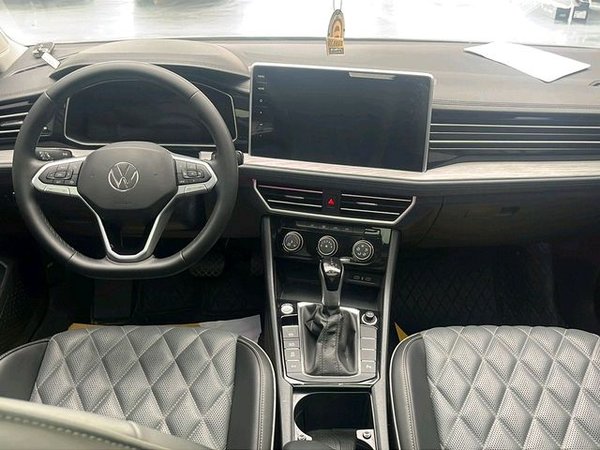 Volkswagen Sagitar 2024, 27100 км, за 14568 USD - фото 14