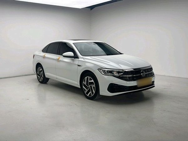 Volkswagen Sagitar 2024, 27100 км, за 14568 USD