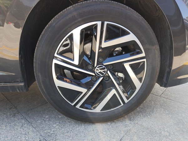 Volkswagen Sagitar 2025, 1600 км, за 15841 USD - фото 8