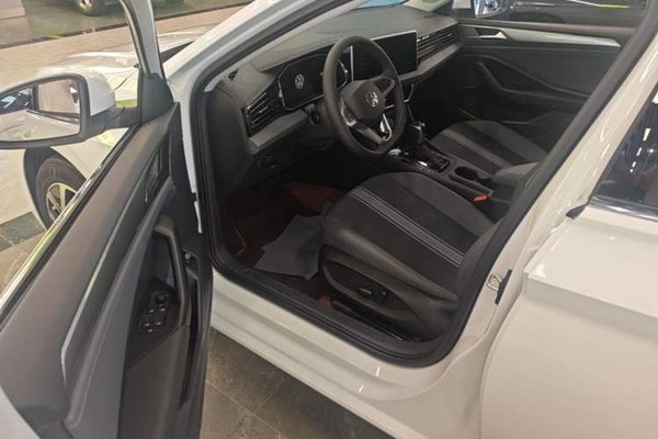 Volkswagen Sagitar 2025, 12000 км, за 16139 USD - фото 19