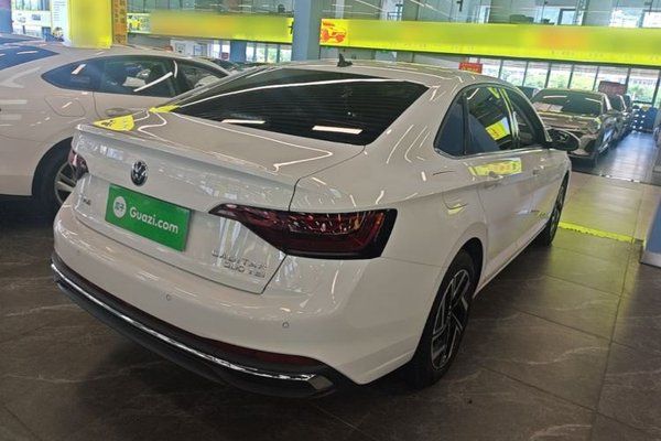 Volkswagen Sagitar 2025, 12000 км, за 16139 USD - фото 6