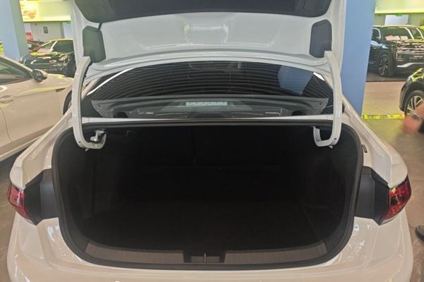 Volkswagen Sagitar 2025, 12000 км, за 16139 USD - фото 22