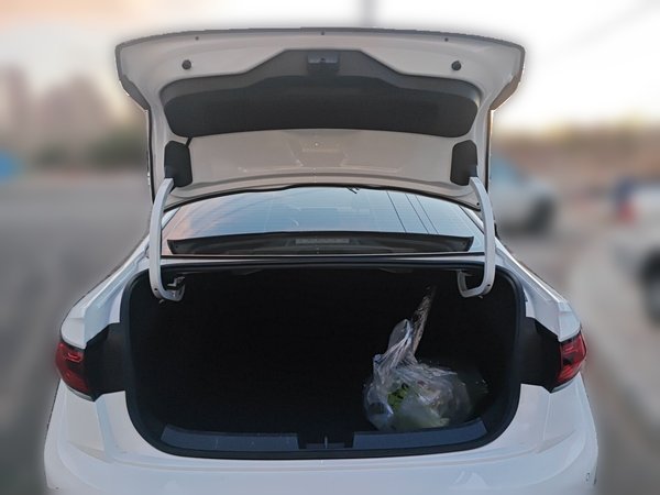 Volkswagen Sagitar 2025, 21700 км, за 15690 USD - фото 17