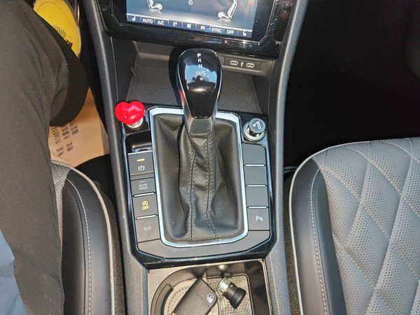 Volkswagen Sagitar 2025, 21700 км, за 15690 USD - фото 15