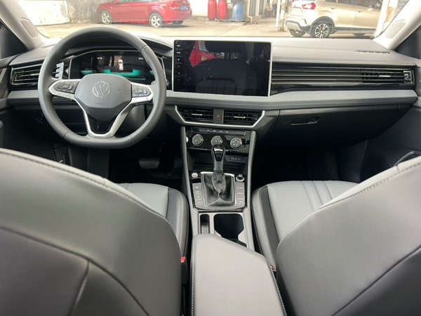 Volkswagen Sagitar 2026, 100 км, за 16978 USD - фото 12