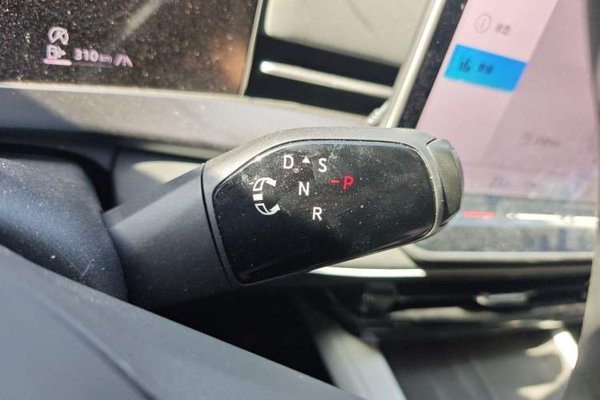 Volkswagen Sagitar 2026, 5200 км, за 16640 USD - фото 15