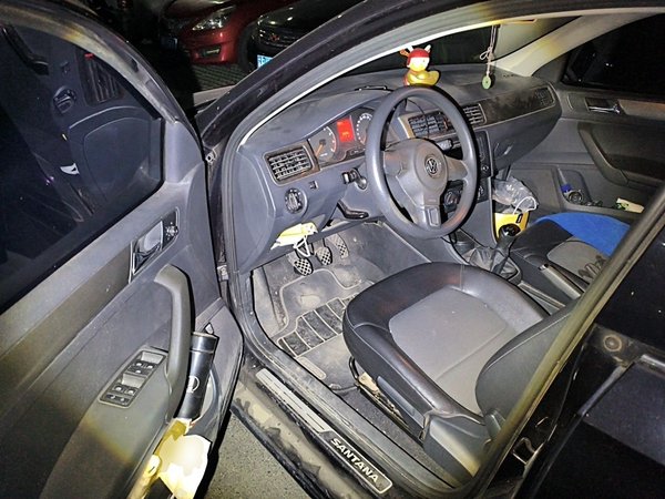 Volkswagen Santana 2013, 122200 км, за 2857 USD - фото 16