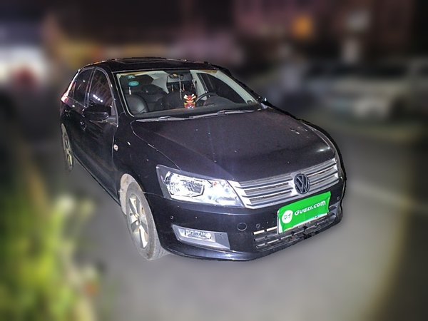 Volkswagen Santana 2013, 122200 км, за 2857 USD