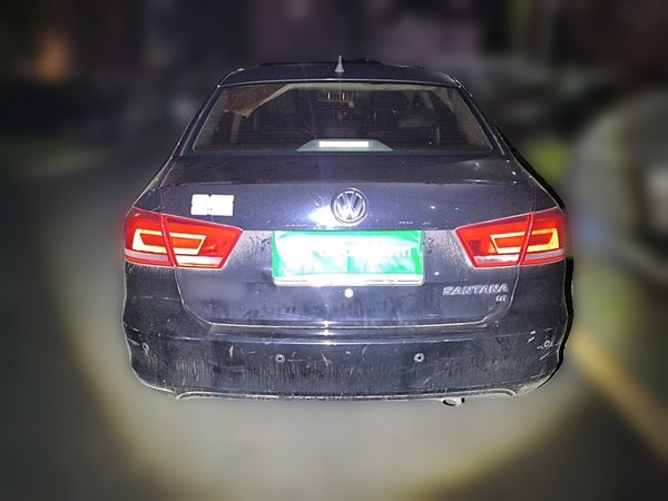 Volkswagen Santana 2013, 122200 км, за 2857 USD