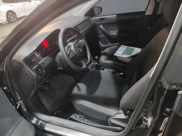 Volkswagen Santana 2013, 130600 км, за 3285 USD - фото 16