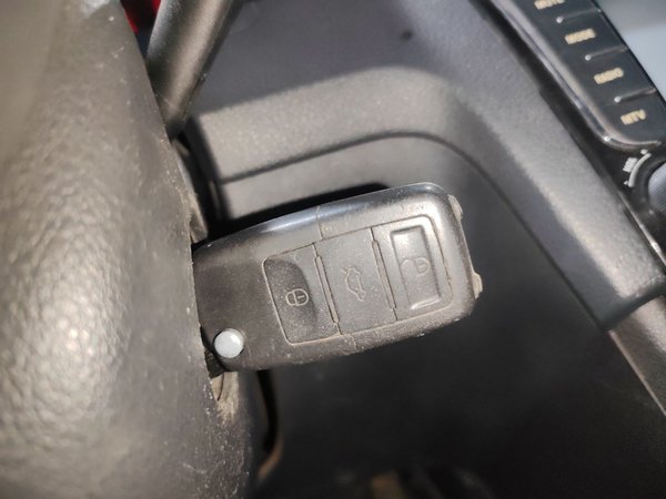 Volkswagen Santana 2013, 130600 км, за 3285 USD - фото 19