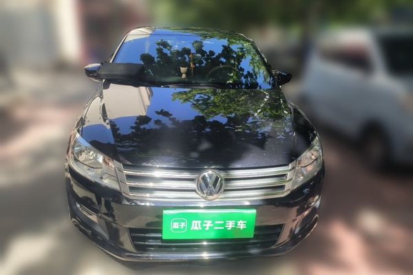 Volkswagen Santana 2013, 66700 км, за 4935 USD