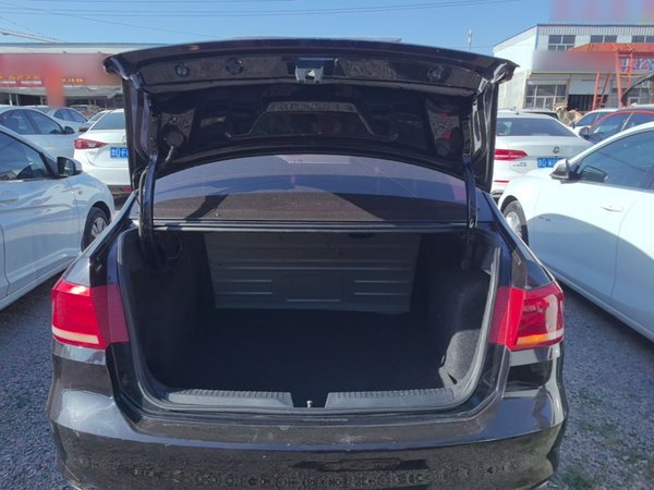 Volkswagen Santana 2015, 101700 км, за 4564 USD - фото 22