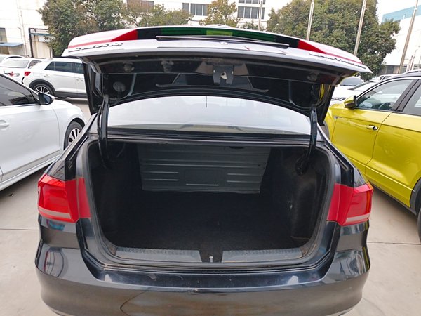 Volkswagen Santana 2015, 115300 км, за 5133 USD - фото 22