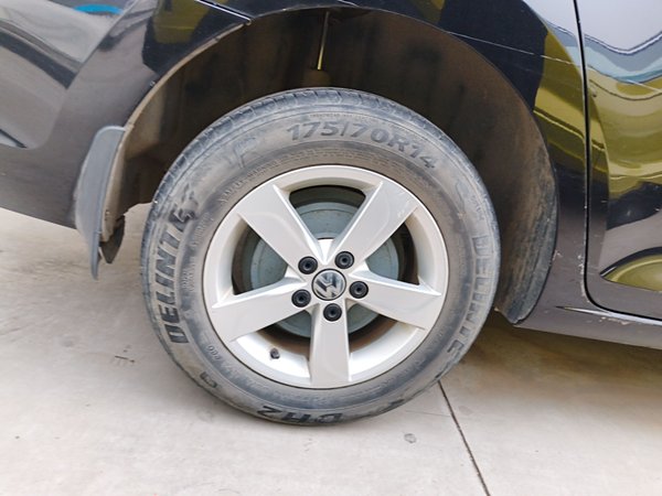 Volkswagen Santana 2015, 115300 км, за 5133 USD - фото 10