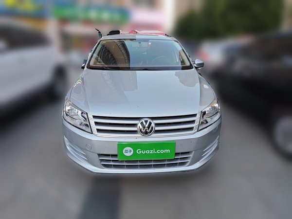 Volkswagen Santana 2015, 29600 км, за 3682 USD