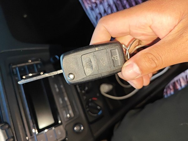 Volkswagen Santana 2015, 29600 км, за 3682 USD - фото 9