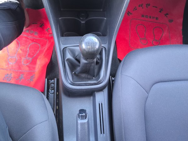 Volkswagen Santana 2015, 106200 км, за 4946 USD - фото 15