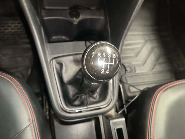 Volkswagen Santana 2015, 80500 км, за 4875 USD - фото 17