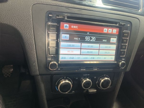 Volkswagen Santana 2015, 80500 км, за 4875 USD - фото 16