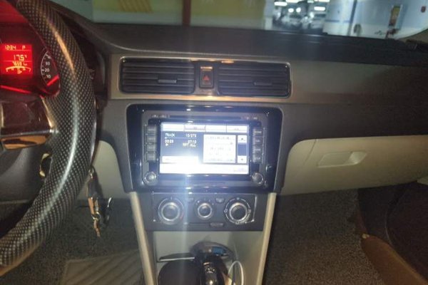 Volkswagen Santana 2015, 76500 км, за 4669 USD - фото 10