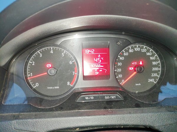 Volkswagen Santana 2015, 90500 км, за 3738 USD - фото 10