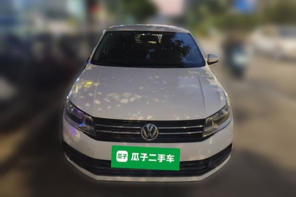 Volkswagen Santana 2015, 105300 км, за 4684 USD