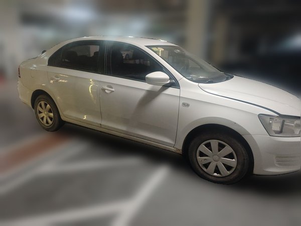Volkswagen Santana 2015, 148800 км, за 2955 USD