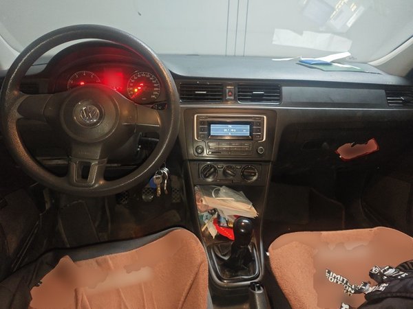 Volkswagen Santana 2015, 148800 км, за 2955 USD - фото 10