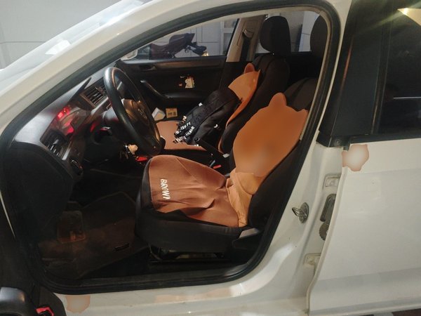 Volkswagen Santana 2015, 148800 км, за 2955 USD - фото 16