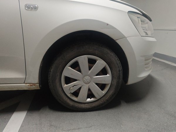 Volkswagen Santana 2015, 148800 км, за 2955 USD - фото 8