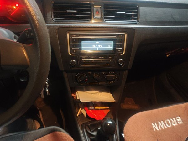 Volkswagen Santana 2015, 148800 км, за 2955 USD - фото 14