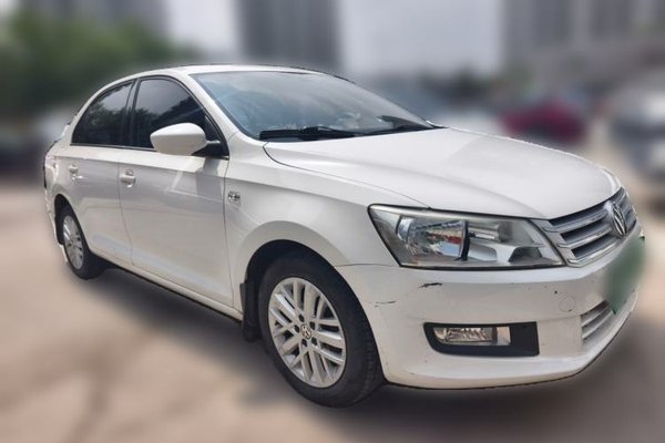 Volkswagen Santana 2015, 158800 км, за 3450 USD