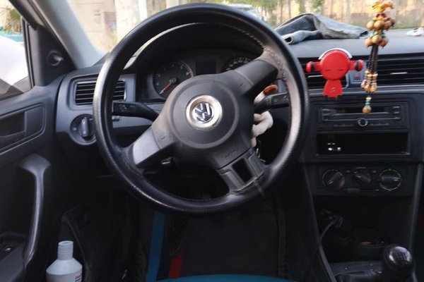 Volkswagen Santana 2015, 170900 км, за 3465 USD - фото 11