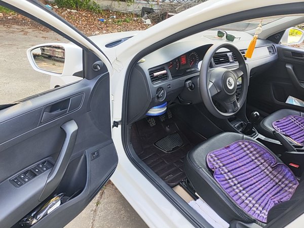 Volkswagen Santana 2015, 75500 км, за 4645 USD - фото 19
