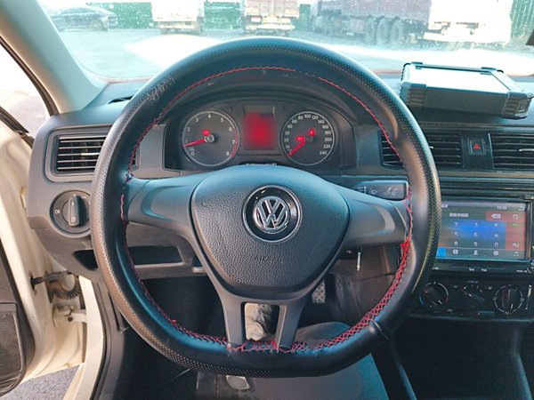 Volkswagen Santana 2016, 58500 км, за 5461 USD - фото 12