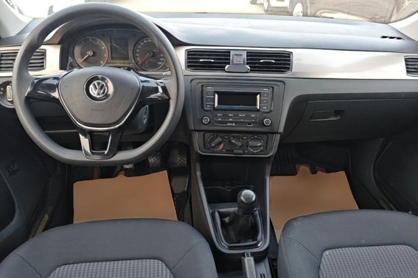 Volkswagen Santana 2016, 63700 км, за 4901 USD - фото 18
